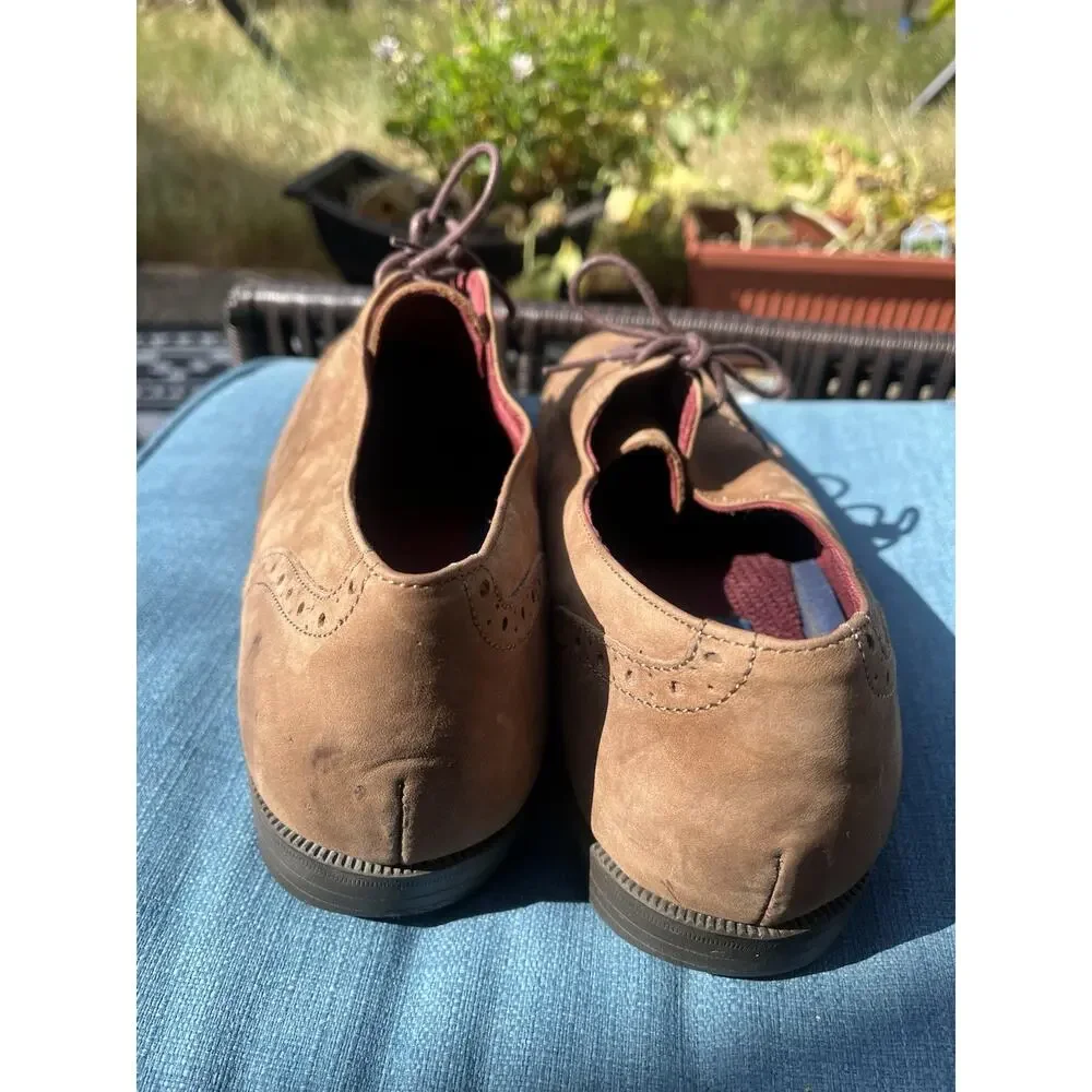 CAMBRIDGE CLASSICS Men's Wingtips Brown Suede Dress Shoes Size 10.5M